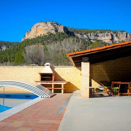 Casa rural Laguna de Uña Exterior foto